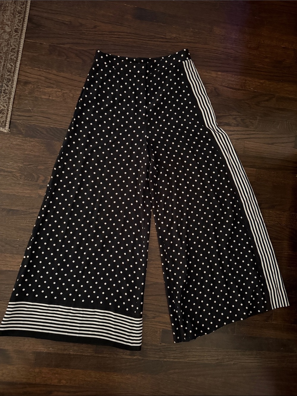 Stella McCartney Silk Wide Leg Polka Dot Pants in Black and White - Women's - Picture 4 of 12